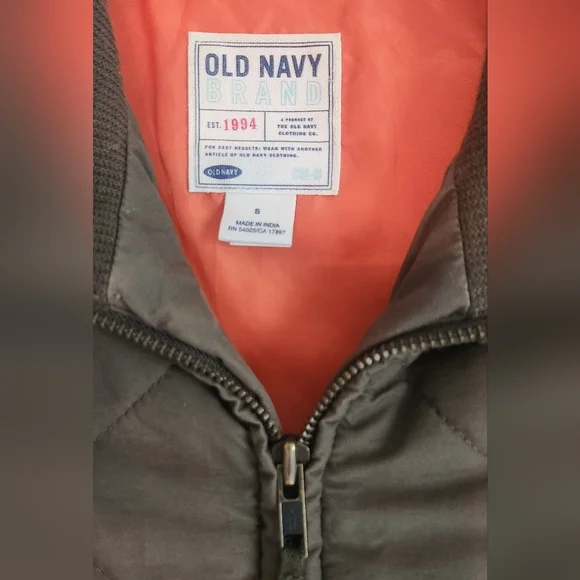 🔥Old Navy Army Green Cropped Puffer Bomber Winter Jacket Size S - Picture 3 of 4